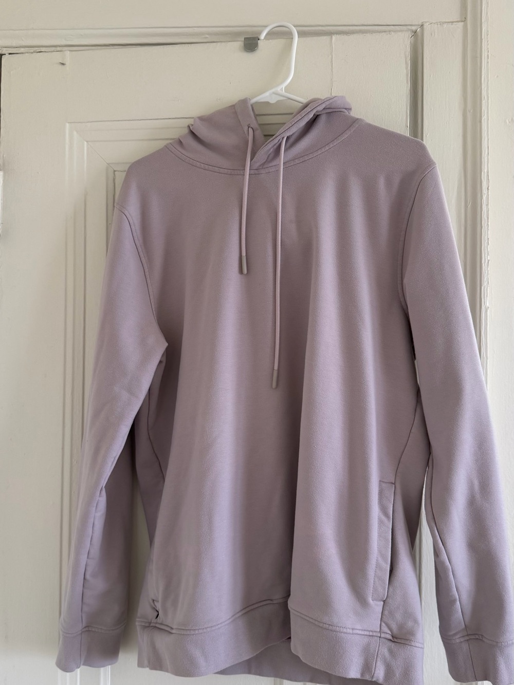 Cuts Classic XL Men's Hooded Pullover Sweater in Lavender